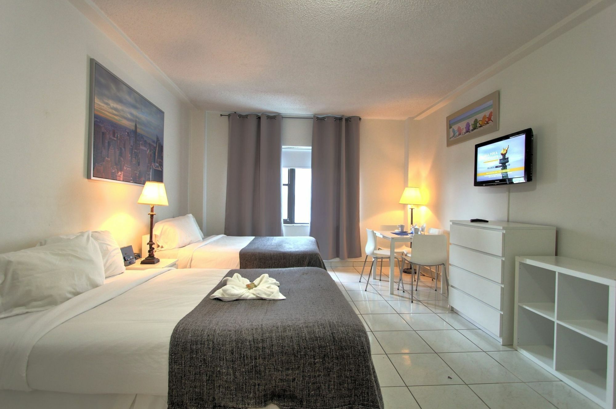 Private Apartments At The Casablanca Miami Beach Zewnętrze zdjęcie