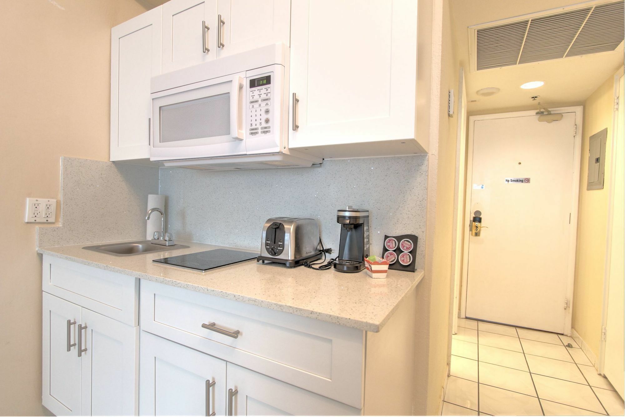 Private Apartments At The Casablanca Miami Beach Zewnętrze zdjęcie
